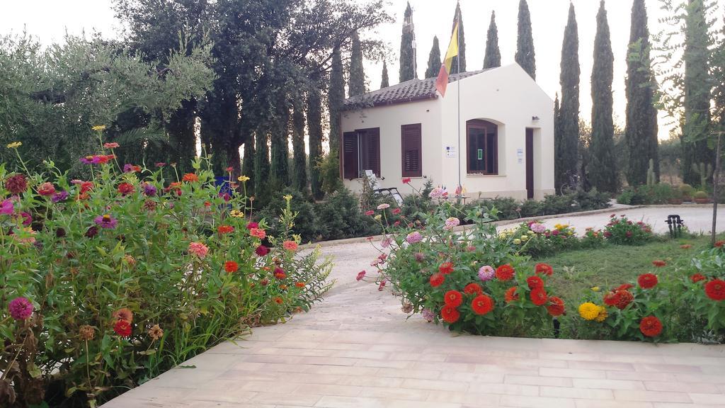 Agrisicilia Guest House Marinella di Selinunte Bagian luar foto